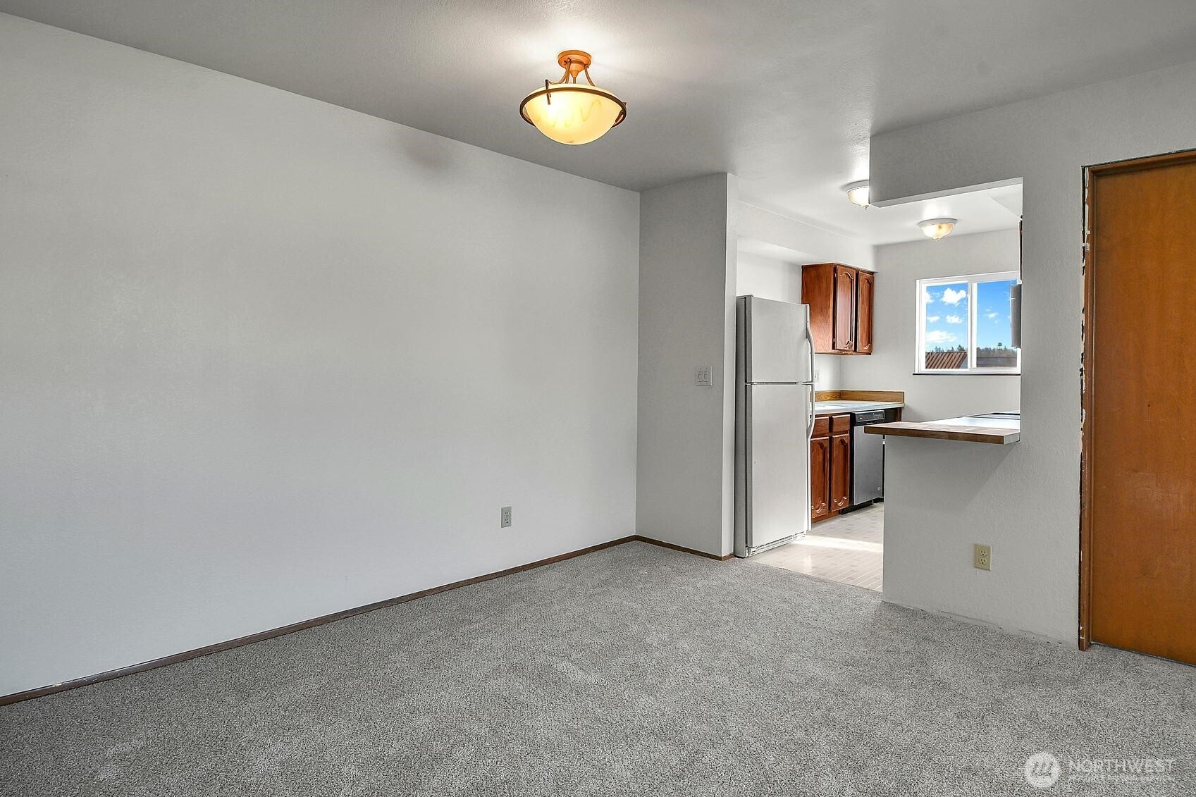 21937 7th Avenue S 216