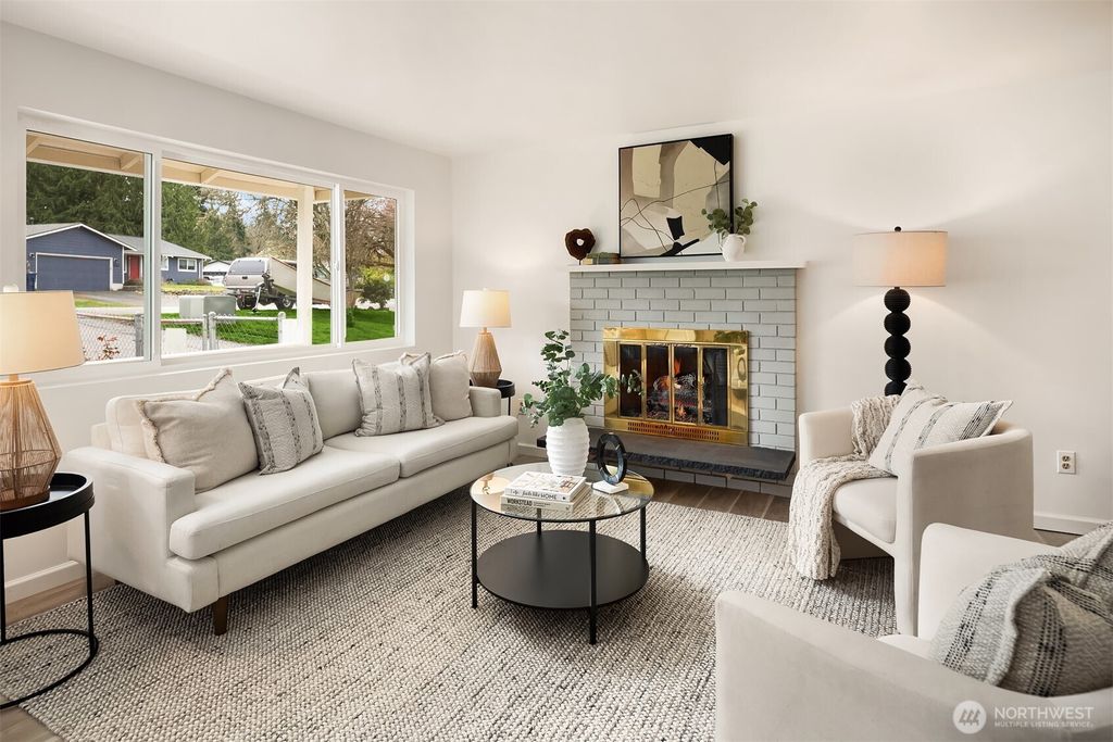 Photo of 19210 29th Avenue SE, Bothell, WA 98012 (MLS # 2496627)