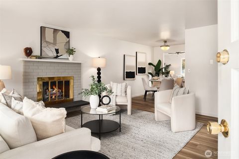 Photo of 19210 29th Avenue SE, Bothell, WA 98012 (MLS # 2496627)