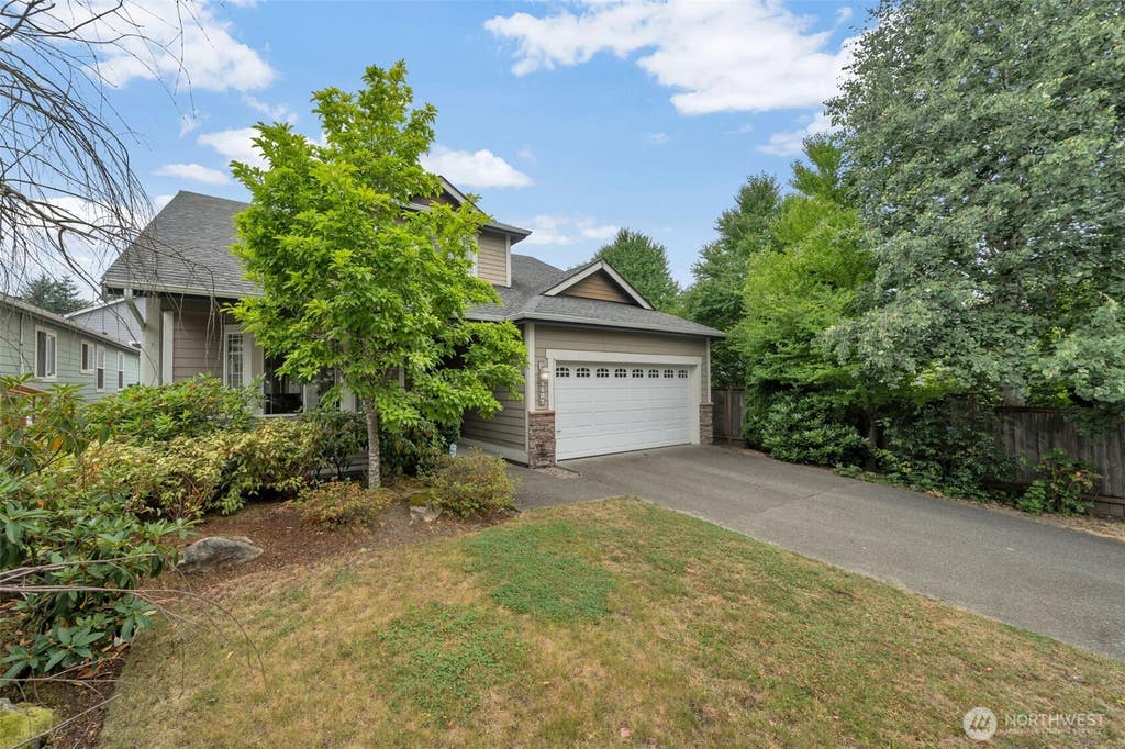 Photo of 8527 29th Way WAY SE, Olympia, WA 98513 (MLS # 2562426)
