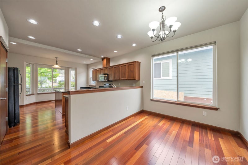 8527 29th Way SE