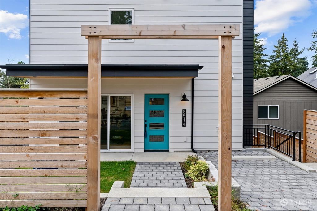 Photo of 8514 1st Avenue NE, Seattle, WA 98115 (MLS # 2173317)