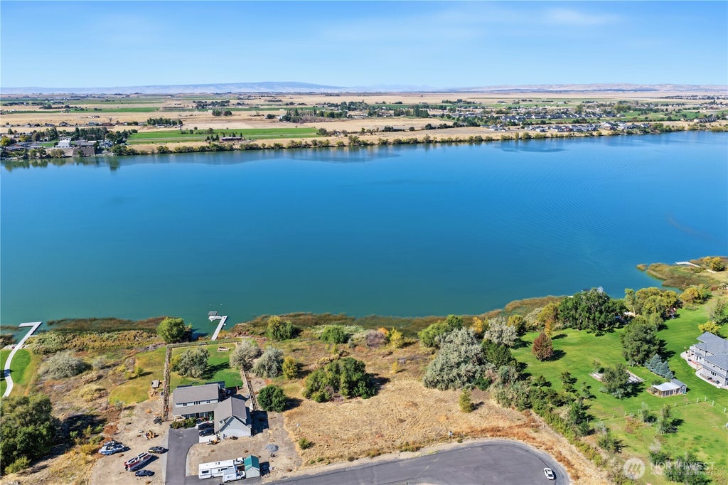 Photo of 3620 NE Wild Goose Road, Moses Lake, WA 98837 (MLS # 2591268)