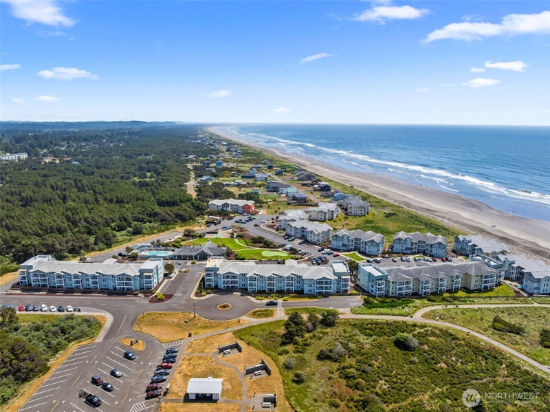 1600 W Ocean Avenue 1024
