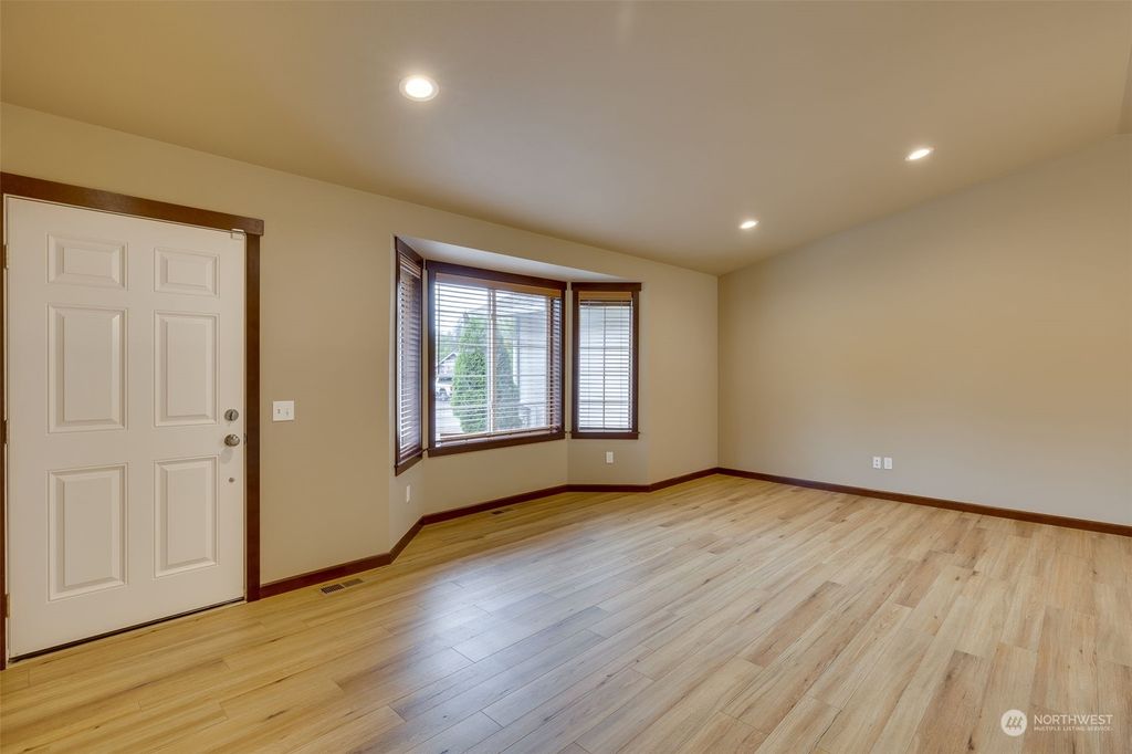 Photo of 244 19th Street, Gold Bar, WA 98251 (MLS # 2256623)