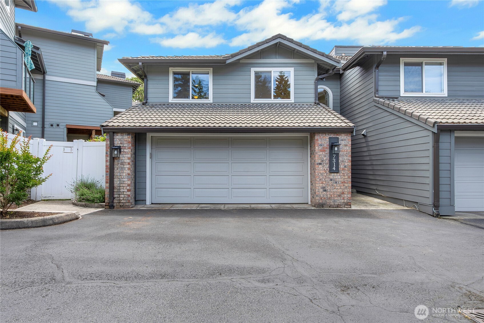 7314 Steilacoom Boulevard SW