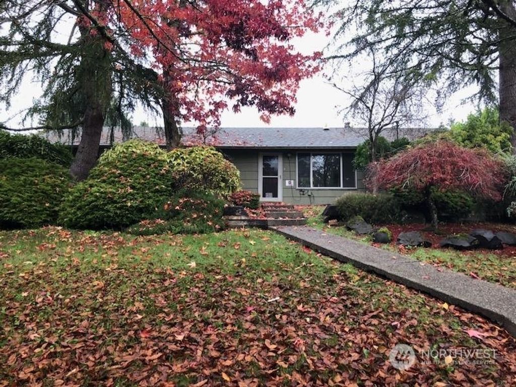 Photo of 244 S 300th Street, Federal Way, WA 98003 (MLS # 2181990)
