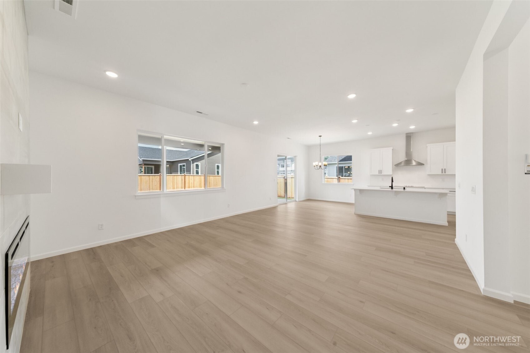 954 Lucas Avenue 23