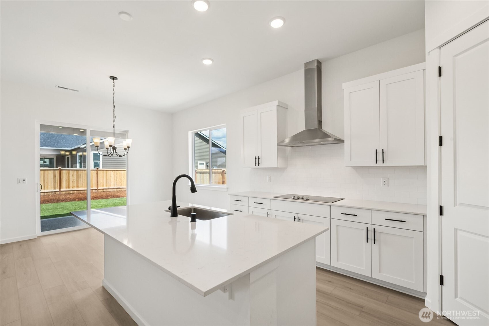 954 Lucas Avenue 23