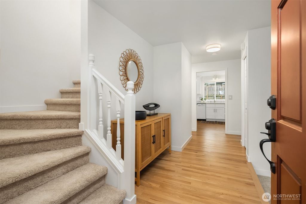 Photo of 12704 37th Avenue NE, Seattle, WA 98125 (MLS # 2472952)