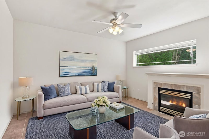 10025 9th Avenue W D102