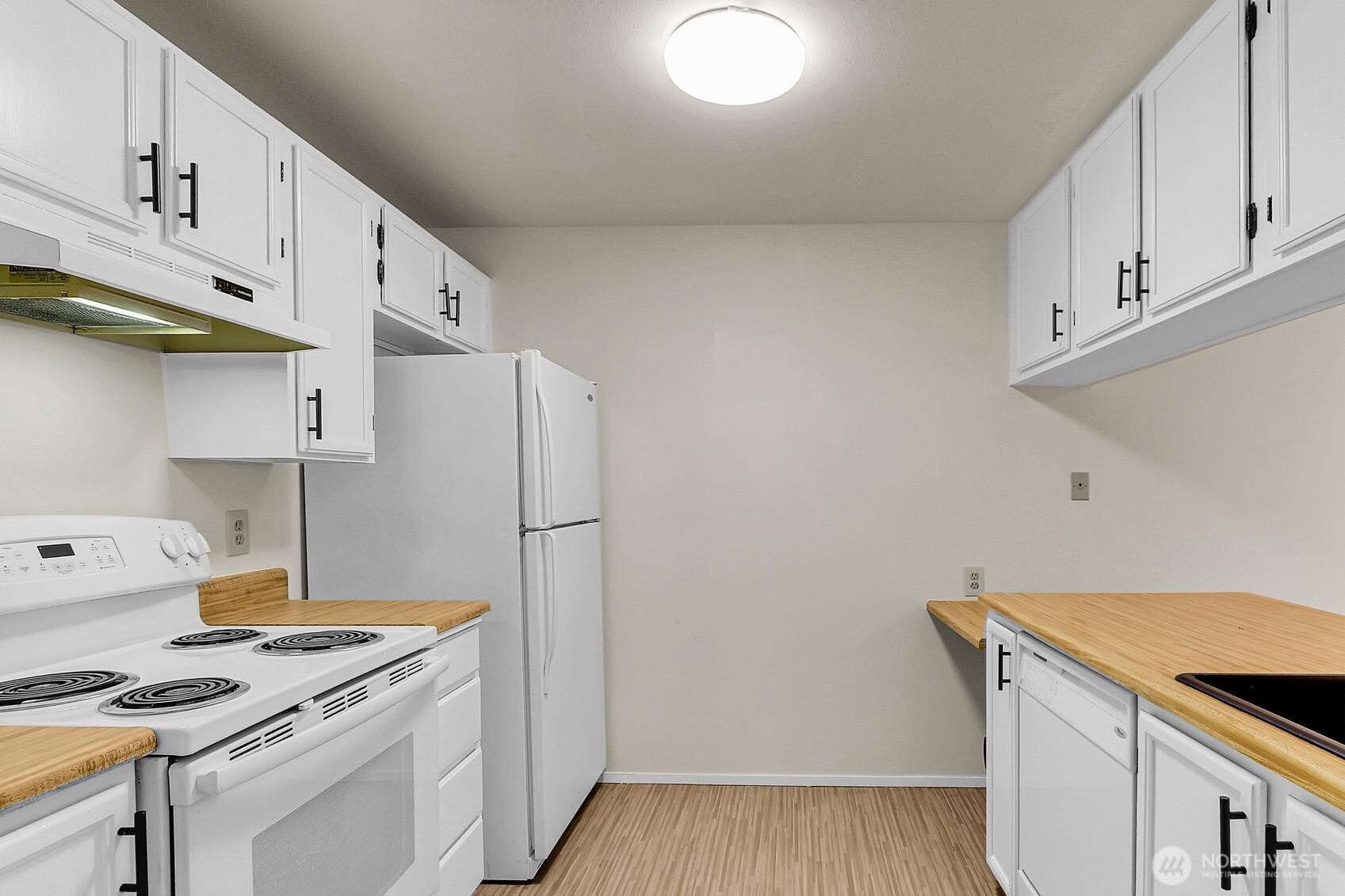 10501 8th Avenue NE 322