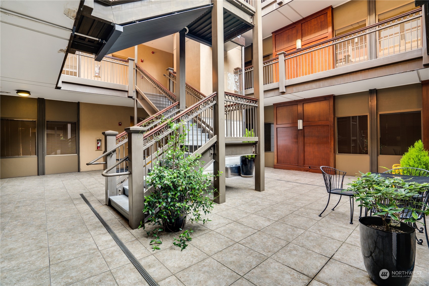 705 S 9th Street 201