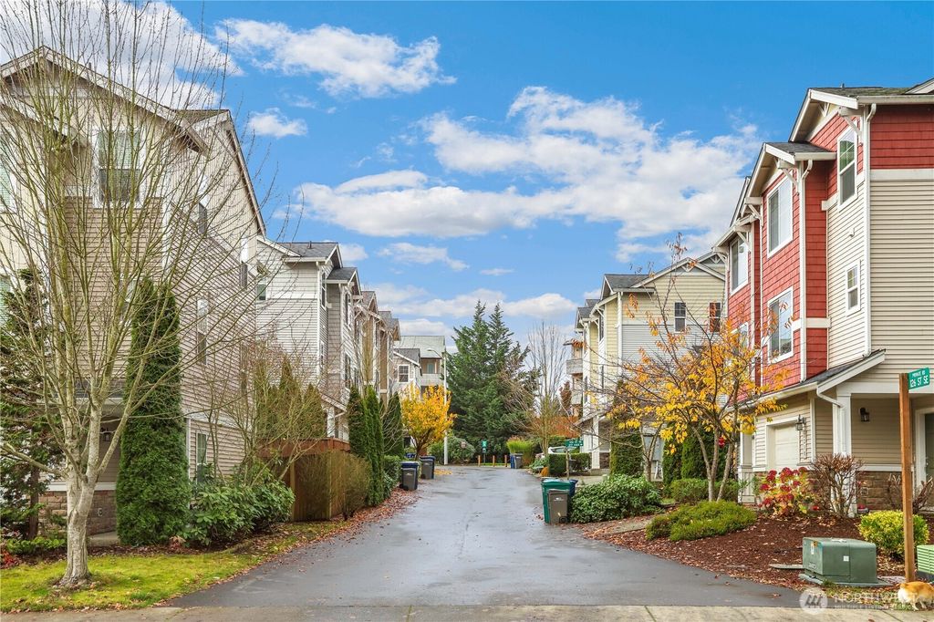 Photo of 212 126th Street SE #A, Everett, WA 98208 (MLS # 2454474)