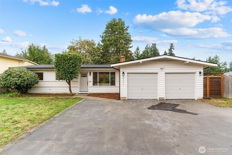 Photo of 29211 33rd Avenue S, Auburn, WA 98001 (MLS # 2448344) Photo of 29211 33rd Avenue S, Auburn, WA 98001 (MLS # 2448344)