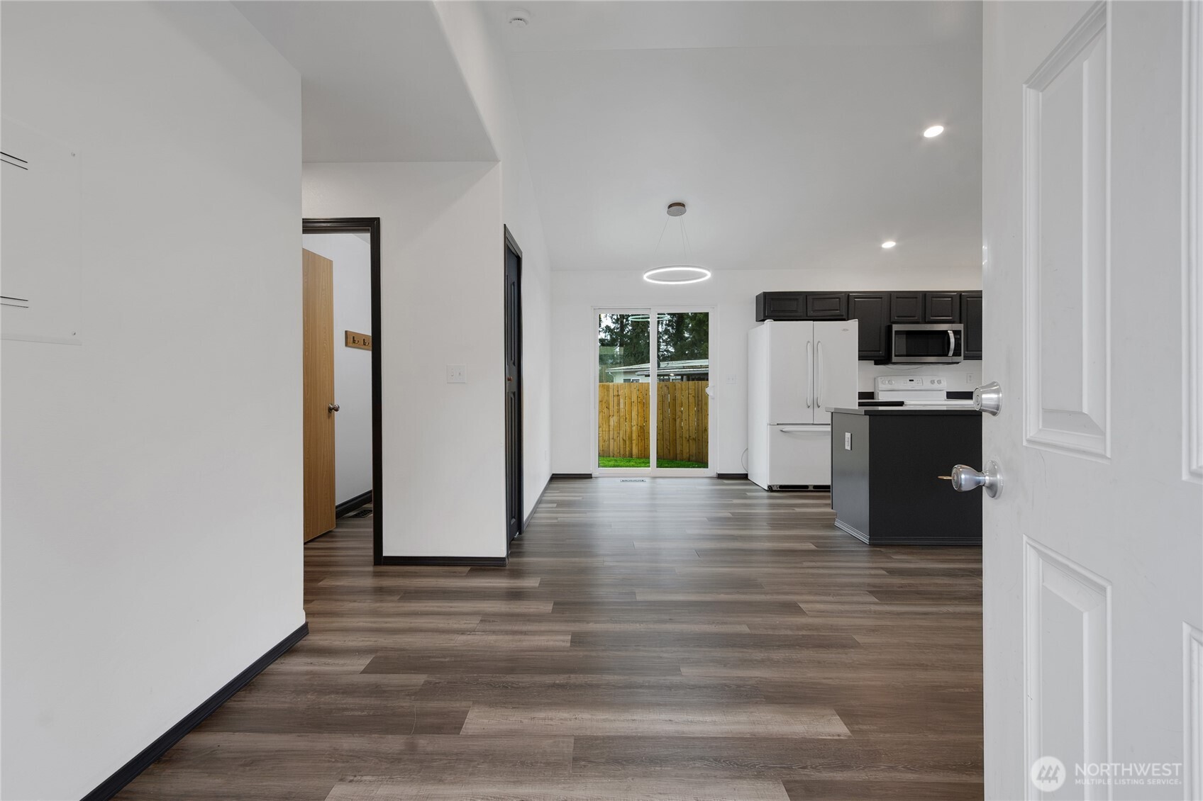 21605 143rd Street E