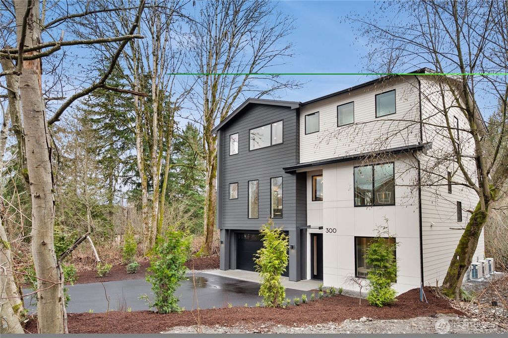 Photo of 300 SE 208th Street, Bothell, WA 98012 (MLS # 2479169)
