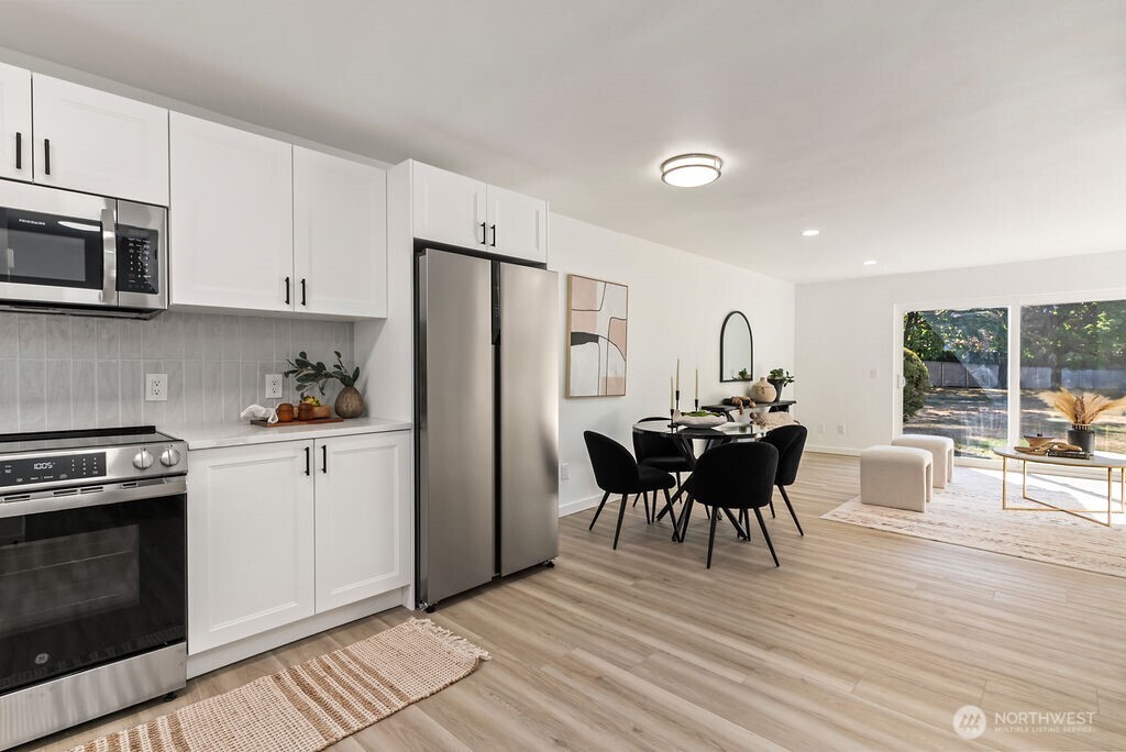 25416 106th Avenue NW D4