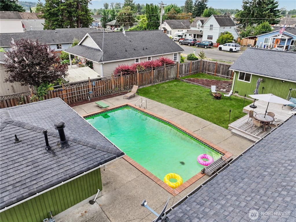 Photo of 621 E Mason Avenue, Buckley, WA 98321 (MLS # 2569488)