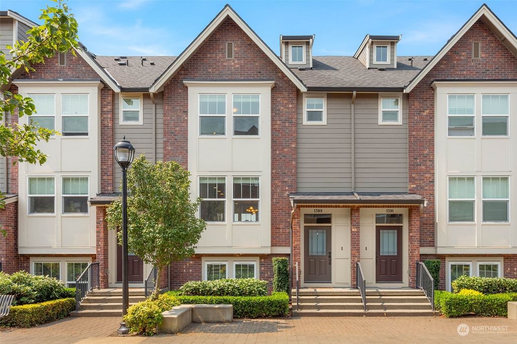 Photo of 1389 Brooklyn Walk NE #15.4, Issaquah, WA 98029 (MLS # 2276333)