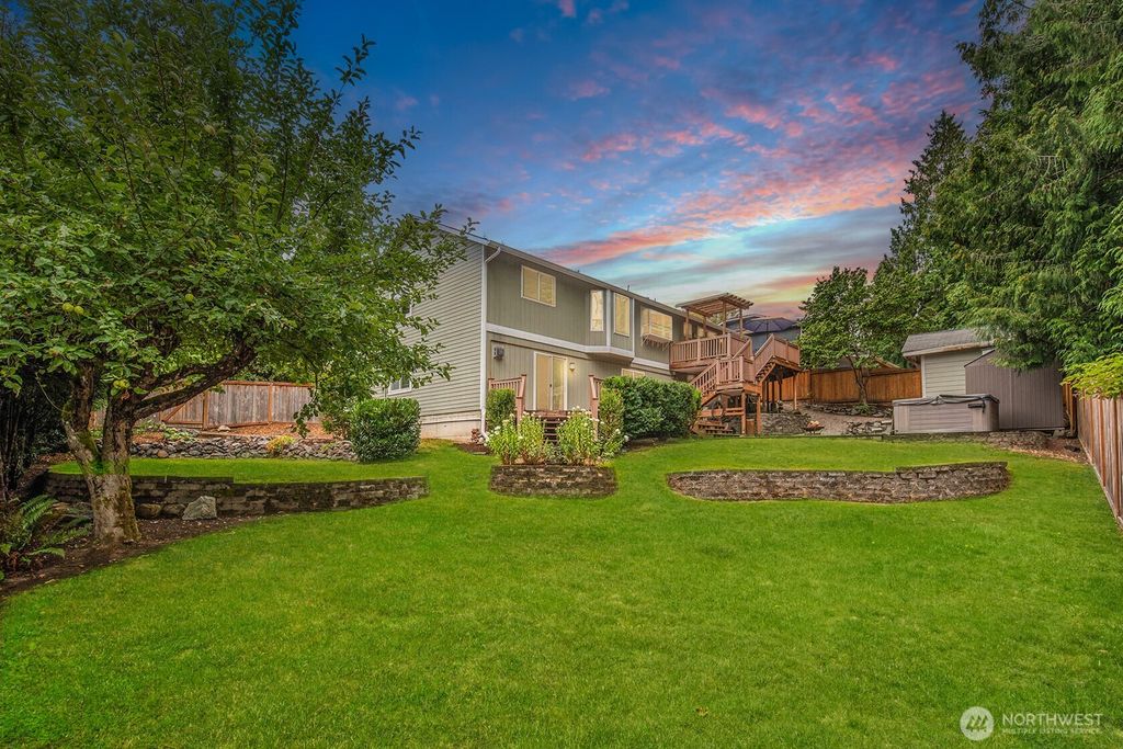 Photo of 16917 17th Avenue SE, Bothell, WA 98012 (MLS # 2434774)