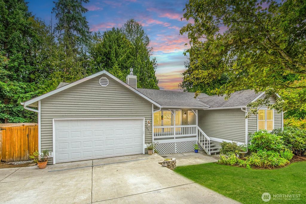 Photo of 16917 17th Avenue SE, Bothell, WA 98012 (MLS # 2434774)