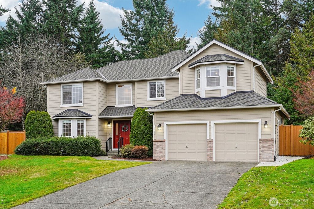 Photo of 35031 8th Place SW, Federal Way, WA 98023 (MLS # 2459044)