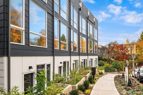633 13th Avenue E Seattle WA 98102