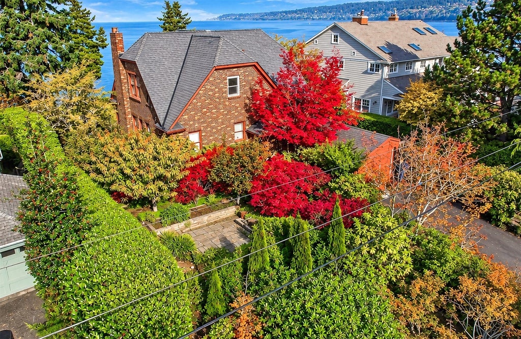 Photo of 2918 NW Esplanade, Seattle, WA 98117 (MLS # 2598779)