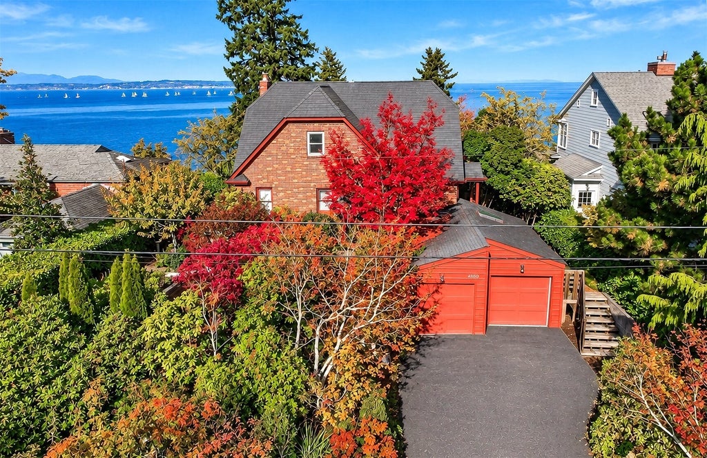 Photo of 2918 NW Esplanade, Seattle, WA 98117 (MLS # 2598779)