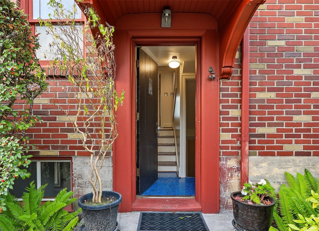 Photo of 2918 NW Esplanade, Seattle, WA 98117 (MLS # 2598779)