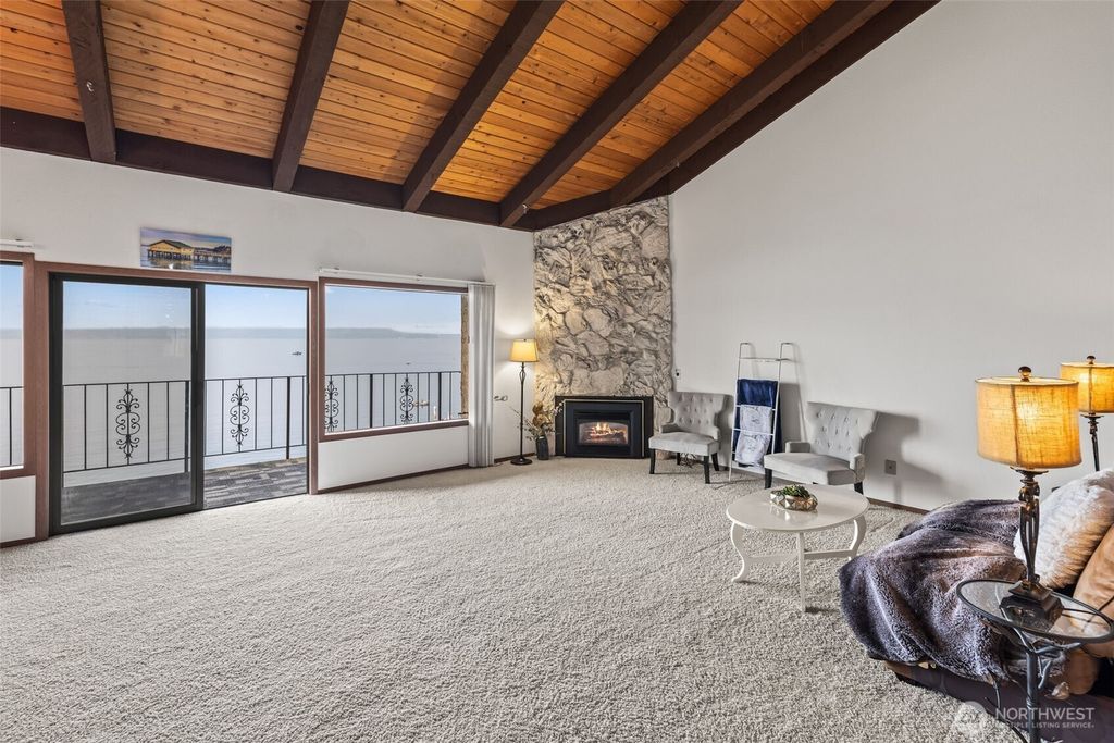 Photo of 28303 sound view Drive S #404, Des Moines, WA 98198 (MLS # 2431076)