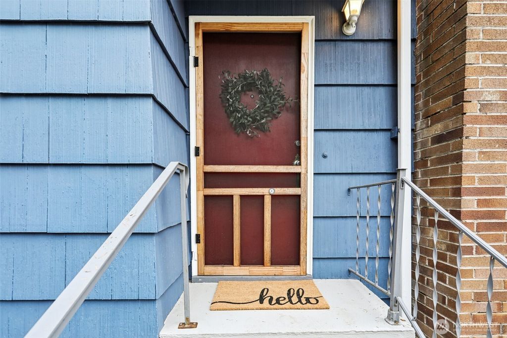 Photo of 15827 42nd Avenue S, Tukwila, WA 98188 (MLS # 2433676)