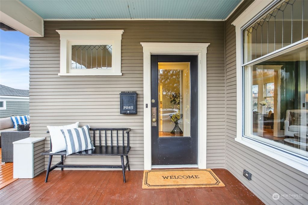 Photo of 3517 SW Hanford Street, Seattle, WA 98126 (MLS # 2309331)