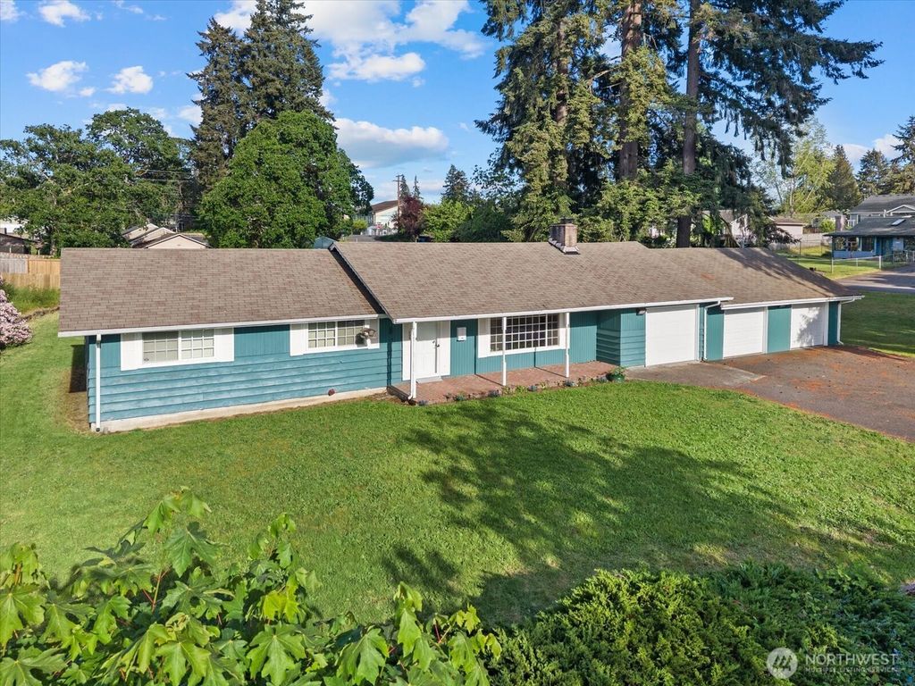 Photo of 625 165th Street S, Spanaway, WA 98387 (MLS # 2526503)