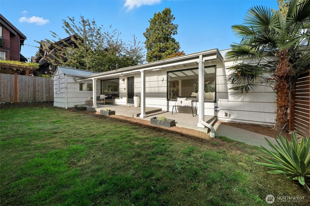 Photo of 1018 NE 96th Street, Seattle, WA 98115 (MLS # 2443763)
