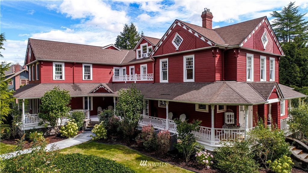 Photo of 1012 4th Street, Snohomish, WA 98290 (MLS # 1895314)