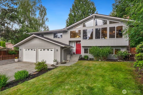 Photo of 2231 102nd Place SE, Everett, WA 98208 (MLS # 2534422)