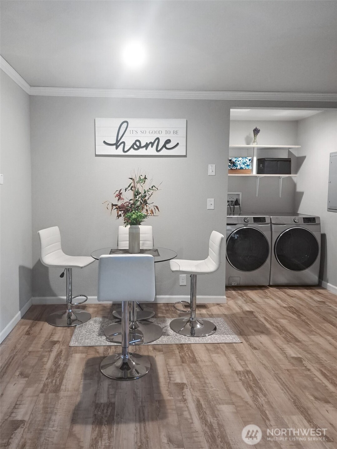 6240 Azure Way
