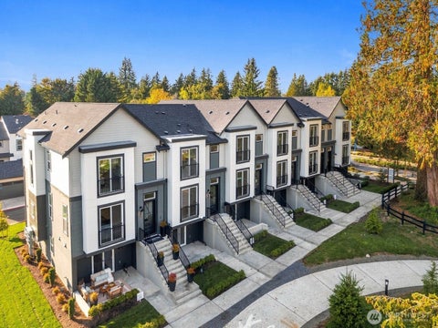Photo of 417 Parkside Walk Walk #Lot 37, Sammamish, WA 98074 (MLS # 2592976)