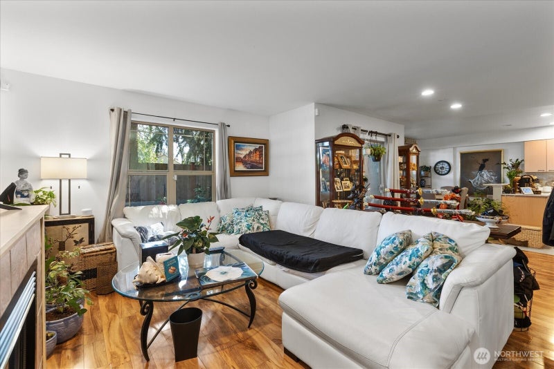20808 72nd Avenue W 3