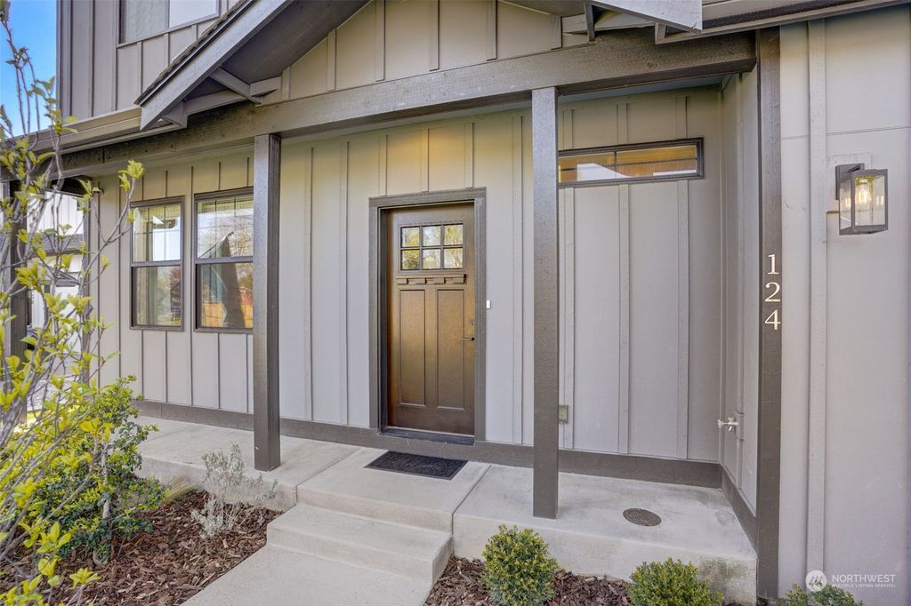 Photo of 124 Homer Avenue SW, Pacific, WA 98047 (MLS # 2216799)