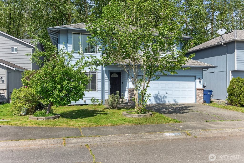 Photo of 12808 58th Avenue NE, Marysville, WA 98271 (MLS # 2517788)