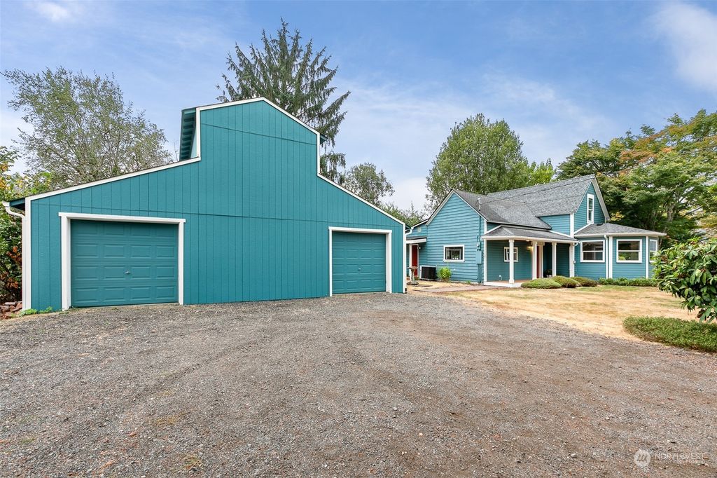 Photo of 8208 85th Avenue SE, Snohomish, WA 98290 (MLS # 2003505)