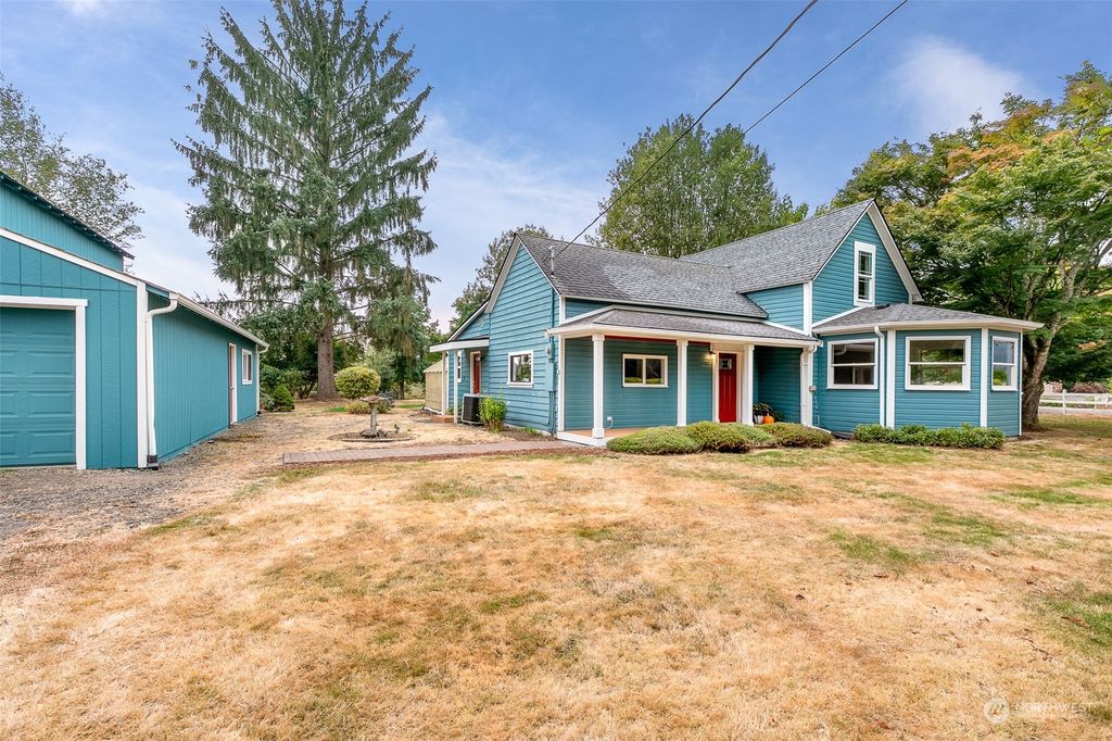 Photo of 8208 85th Avenue SE, Snohomish, WA 98290 (MLS # 2003505)