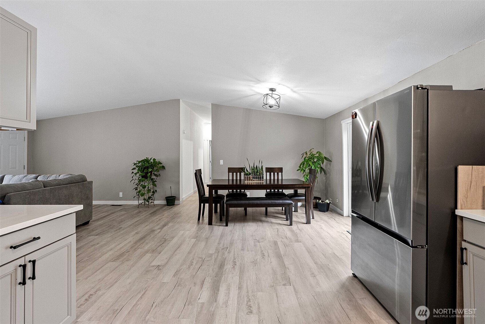 13719 12th Avenue S 12