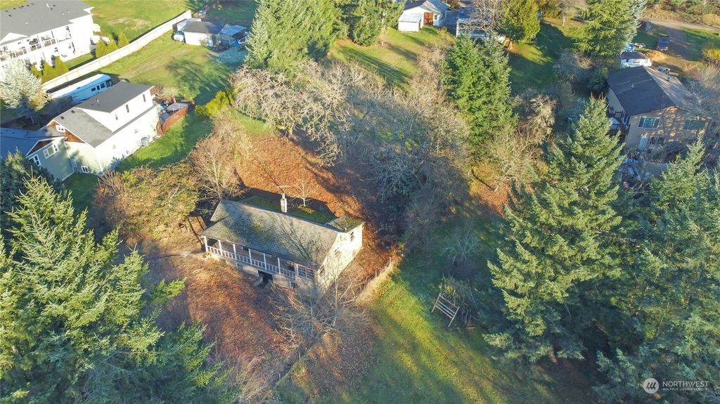 Photo of 32910 5th Avenue, Black Diamond, WA 98010 (MLS # 2314506)