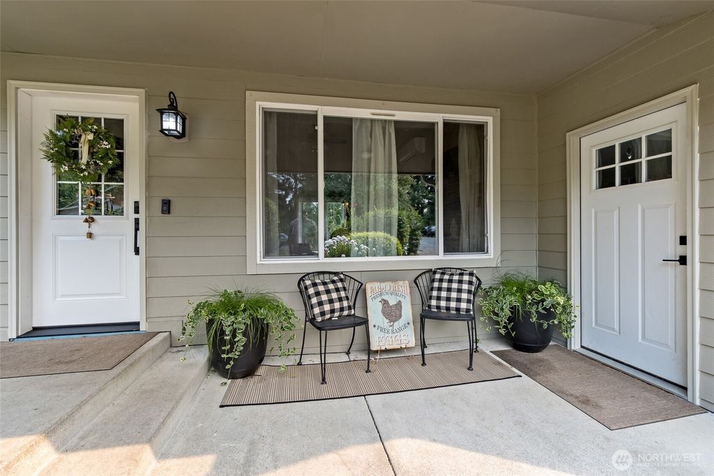 Photo of 16115 243rd Street E, Graham, WA 98338 (MLS # 2527833)
