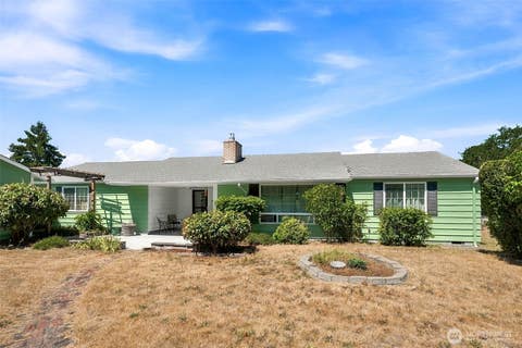 Photo of 406 Dupont Avenue, Dupont, WA 98327 (MLS # 2480355)