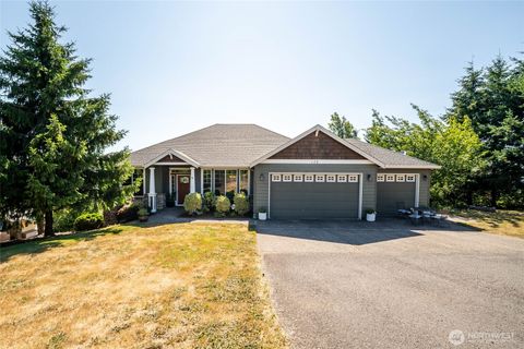172 Blackjack Drive Kalama WA 98625
